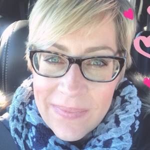 Meet your Posher, Tania